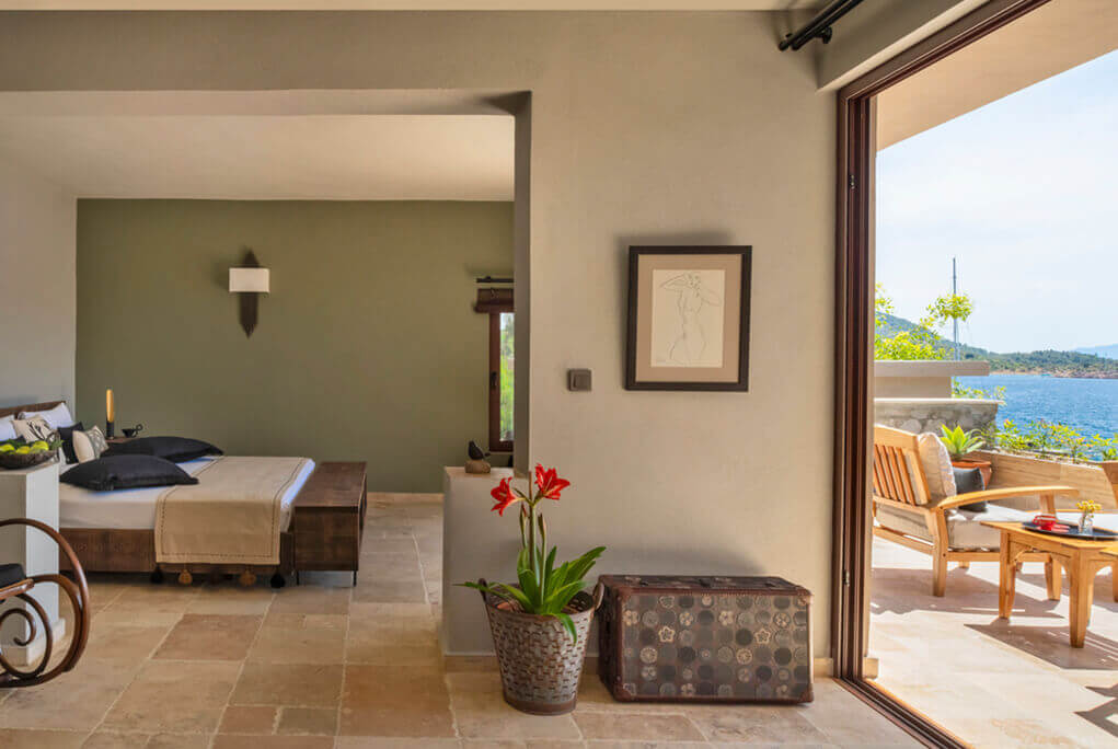 Superior Suites